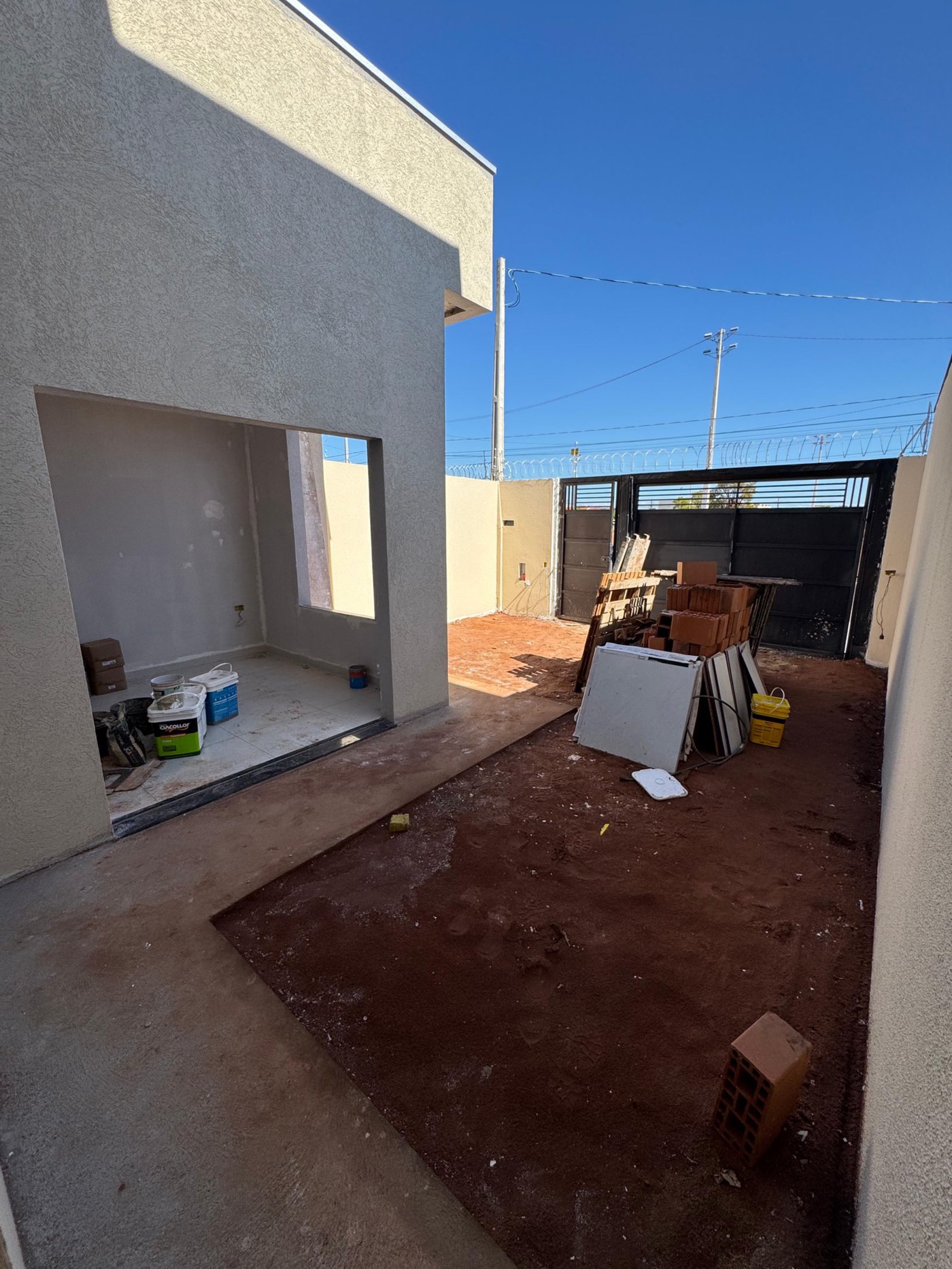 Casa à venda com 2 quartos, sendo 1 suíte,  em Nova Três Lagoas, Três Lagoas, MS