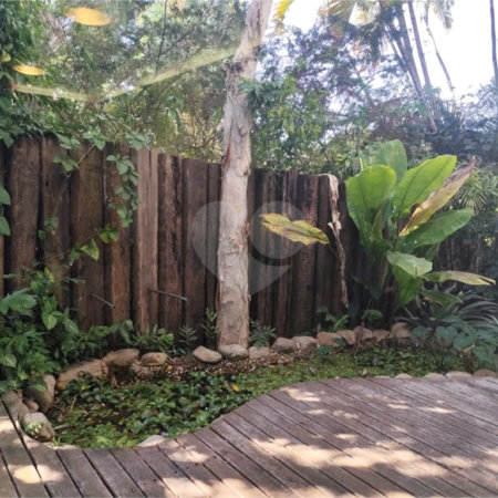 Casa à venda com 4 suítes em Marambaia, Vinhedo, SP