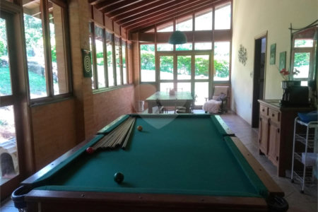 Chácara à venda com 4 quartos, sendo 1 suíte, em Bairro dos Pires, Extrema, MG