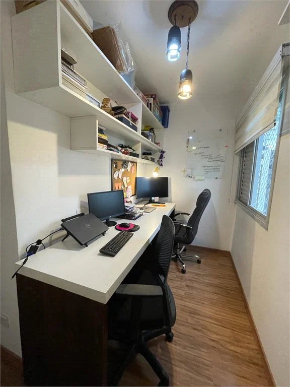 Apartamento à venda com 2 quartos, sendo 1 suíte, em Jardim Londrina, São Paulo, SP