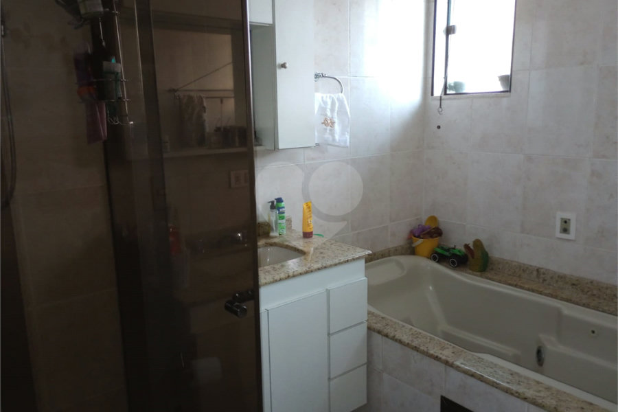 Casa à venda com 3 quartos, sendo 1 suíte, em Jardim São Paulo(zona Norte), São Paulo, SP