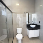 Casa à venda ou para alugar com 3 quartos, sendo 1 suíte, no condomínio Condomíno Helena Maria, Sorocaba - SP