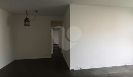 Apartamento à venda com 3 quartos, sendo 1 suíte,  em Copacabana, Rio de Janeiro, RJ