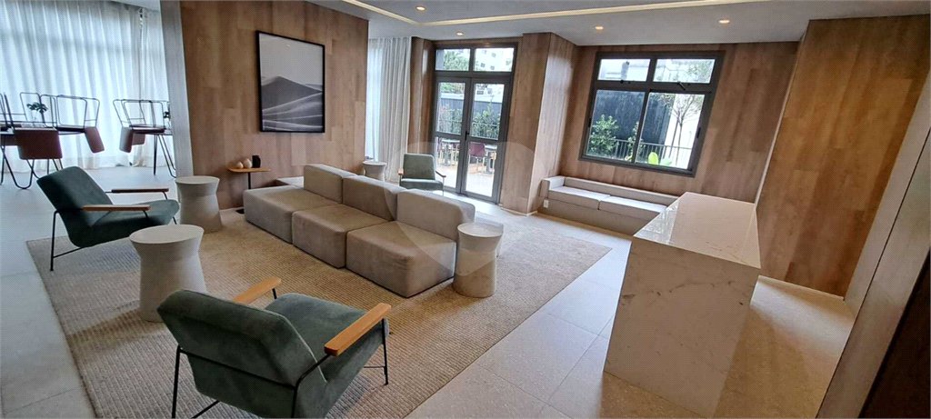 Apartamento à venda com 2 suítes em Indianópolis, São Paulo, SP
