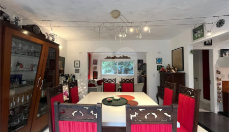 Sobrado à venda com 5 quartos, sendo 2 suítes,  em Alto da Boa Vista, São Paulo, SP