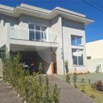 Casa à venda com 3 suítes no condomínio Residencial Alto da Floresta, Bom Jesus dos Perdões - SP