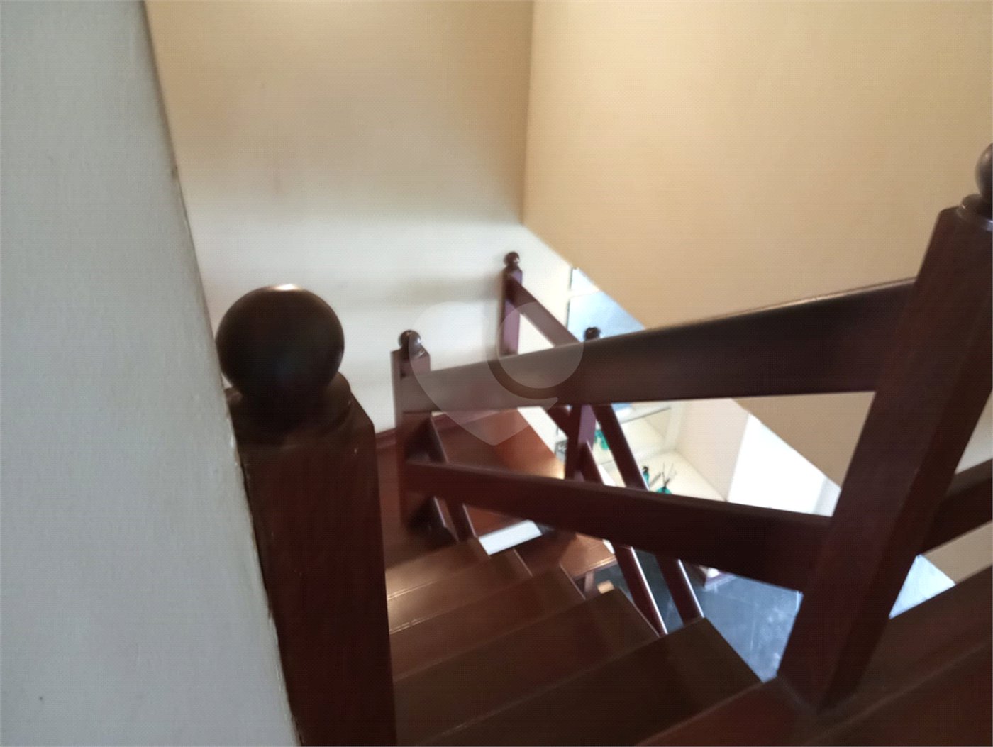 Casa à venda com 3 quartos, sendo 1 suíte, em Vila Nivi, São Paulo, SP