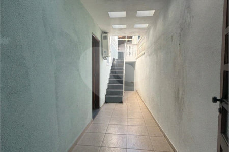 Sobrado à venda com 3 quartos, sendo 1 suíte,  em Vila Santo Antônio, São Paulo, SP