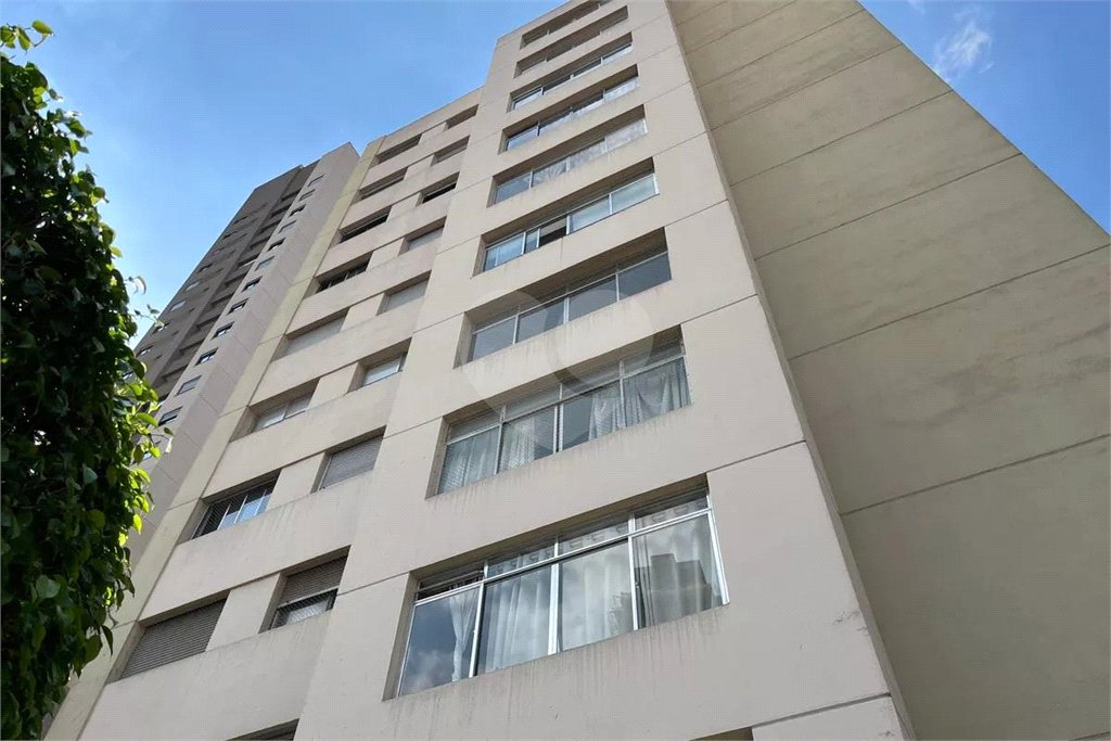 Apartamento à venda com 3 quartos, sendo 1 suíte, em Água Branca, São Paulo, SP