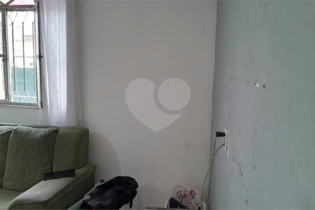 Casa à venda com 3 quartos em Santíssimo, Rio de Janeiro, RJ