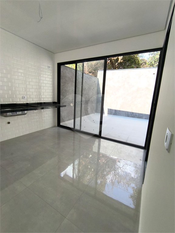 Casa à venda com 3 quartos, sendo 1 suíte, no condomínio Villagio Brasil, Atibaia - SP