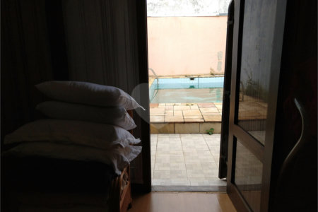 Casa à venda com 3 quartos, sendo 1 suíte,  em Jardim Brasil (zona Sul), São Paulo, SP