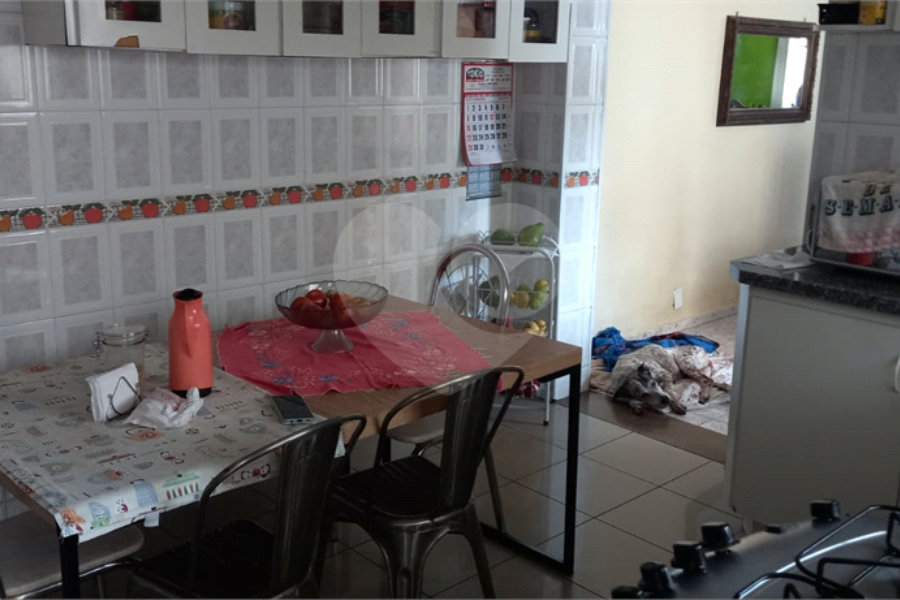Sobrado à venda com 4 quartos em Água Fria, São Paulo, SP