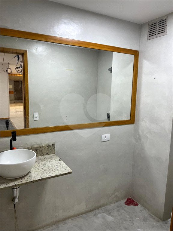 Sala à venda ou para alugar no Centro, Rio de Janeiro, RJ