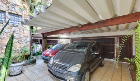 Casa de Vila à venda com 4 quartos, sendo 3 suítes,  em Alto da Boa Vista, São Paulo, SP