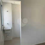 Casa à venda com 2 suítes no condomínio Residencial Napoles, São Paulo - SP