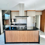 Casa à venda com 4 quartos, sendo 3 suítes,  no condomínio Residencial Jardim Villa Verona, Sorocaba - SP
