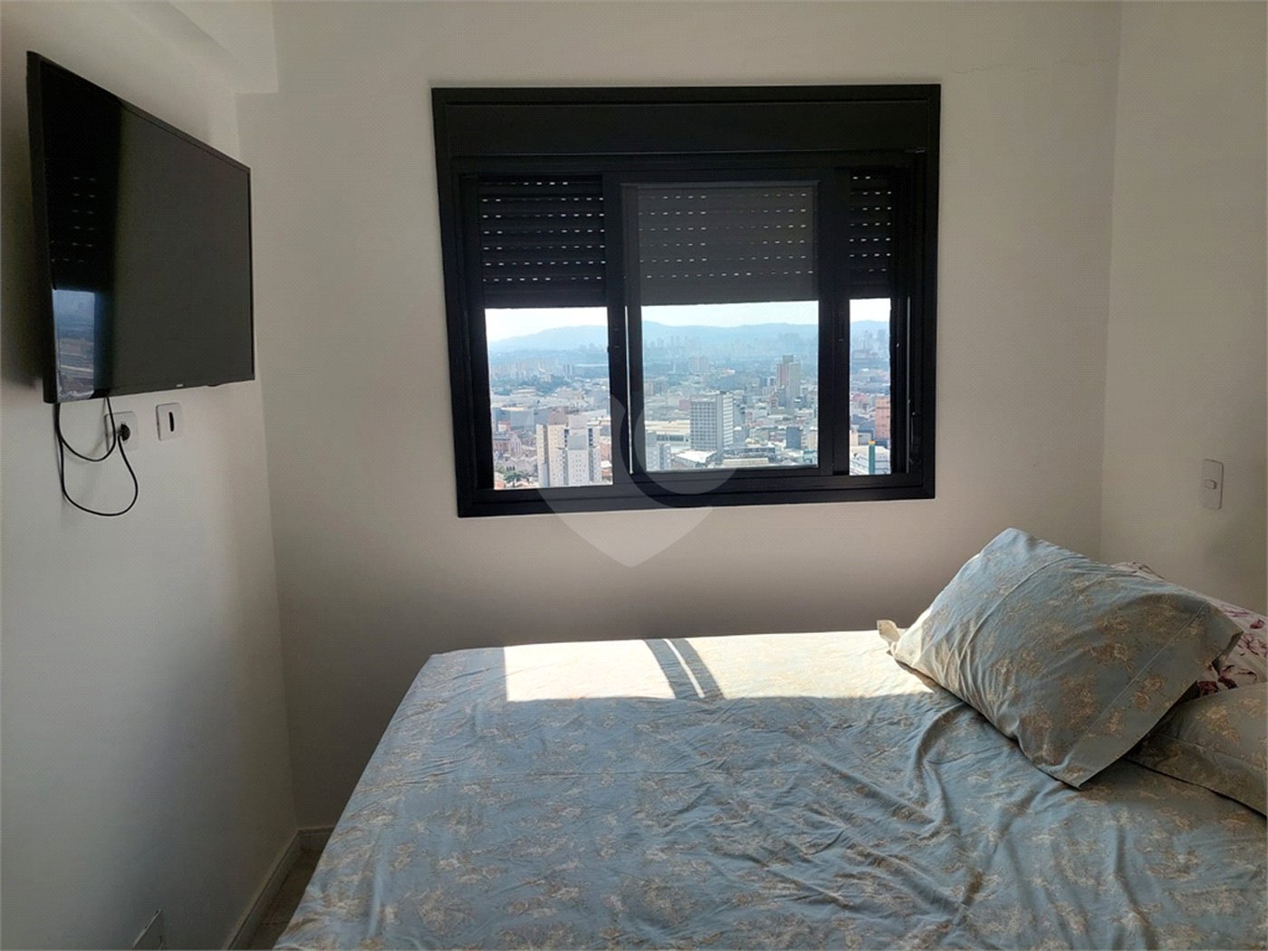 Apartamento no Brás repleto de lazer com 50 m² com 2 dormitórios e 1 vaga, Estuda Permuta