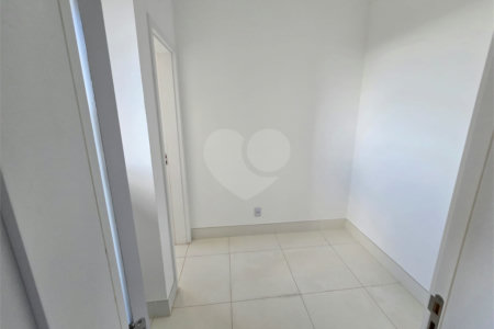 Apartamento para alugar com 3 suítes no Centro, Itapetininga, SP