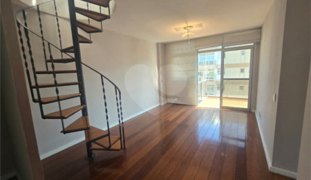 Cobertura à venda com 2 quartos, sendo 1 suíte,  em Andaraí, Rio de Janeiro, RJ