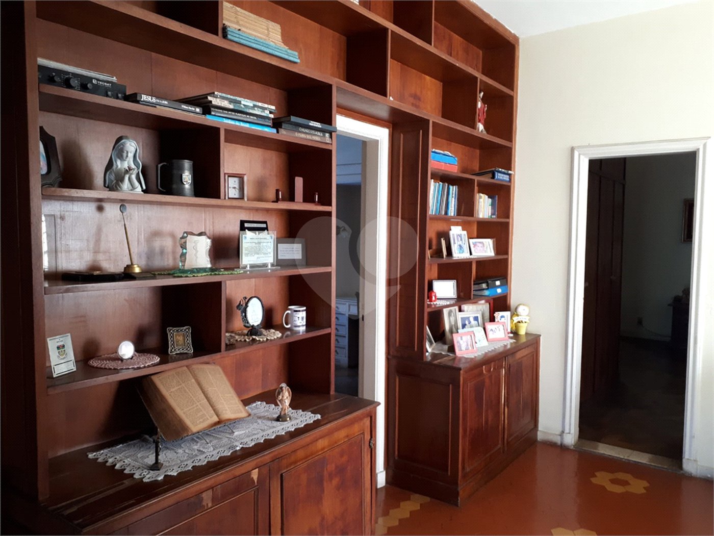 Casa à venda com 5 quartos, sendo 1 suíte, em Grajaú, Rio de Janeiro, RJ