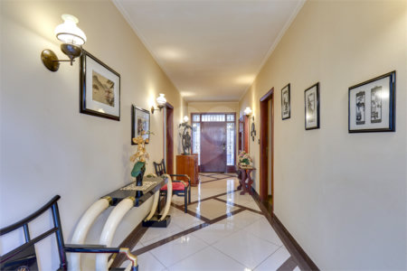 Casa Térrea à venda com 4 quartos, sendo 2 suítes, em Alto da Boa Vista, São Paulo, SP