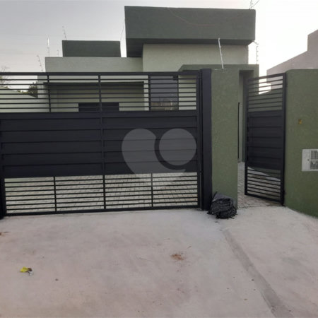 Casa Térrea à venda com 3 quartos, sendo 1 suíte, em Residencial Jardins da Catalunha, Atibaia, SP