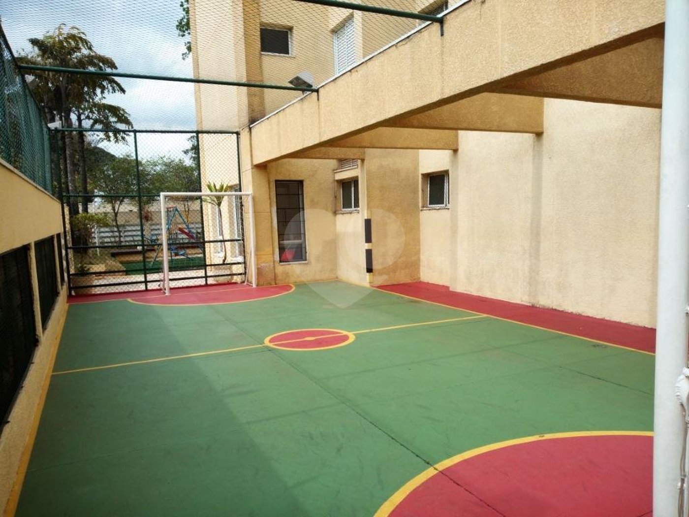 Apartamento à venda com 3 quartos, sendo 1 suíte,  em Vila Vermelha, São Paulo, SP