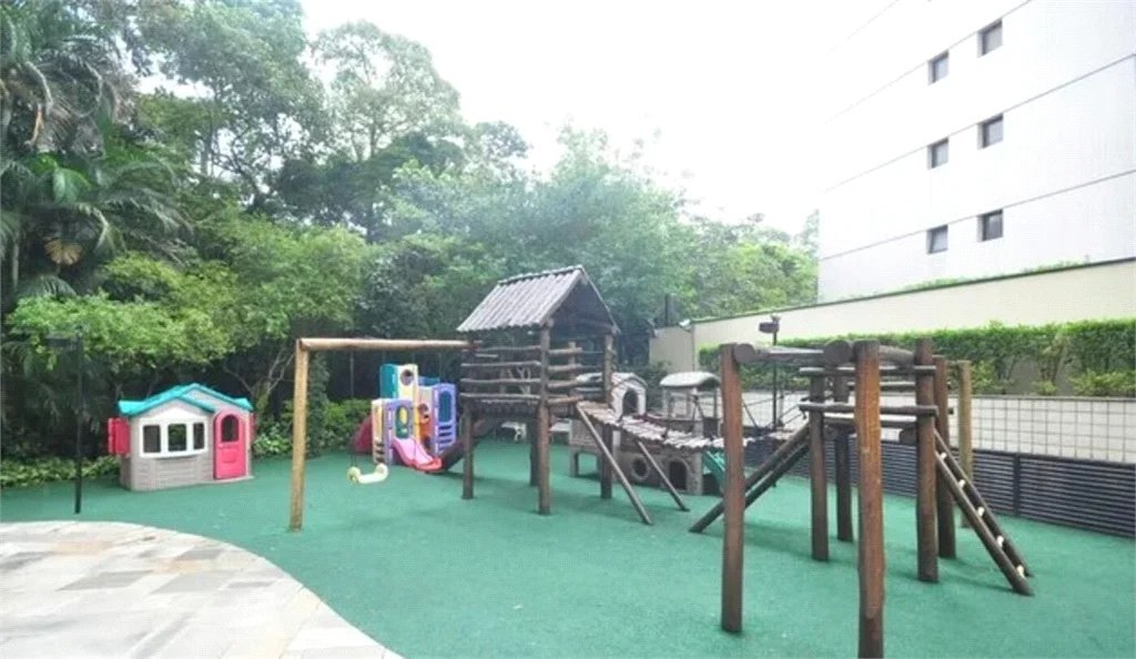 Apartamento à venda com 4 suítes em Paraíso do Morumbi, São Paulo, SP