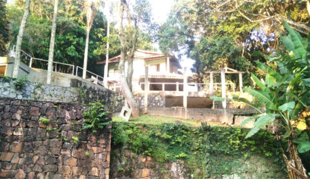 Casa à venda com 6 quartos, sendo 1 suíte,  no condomínio Associação Reserva das Hortênsias, Mairiporã - SP