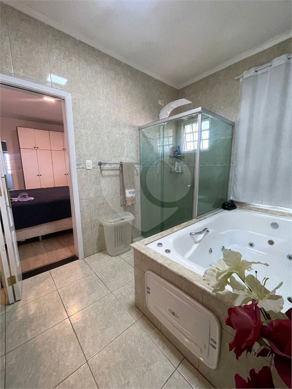 Casa à venda ou para alugar com 4 suítes em Freguesia do Ó, São Paulo, SP