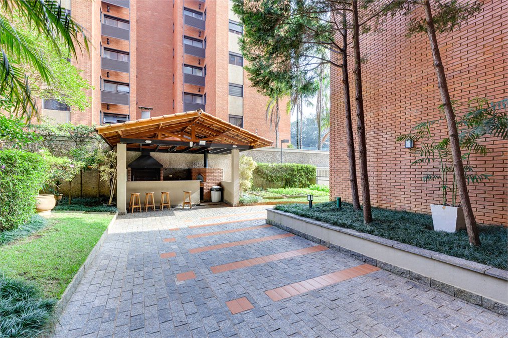 Apartamento à venda com 2 suítes em Alto da Boa Vista, São Paulo, SP