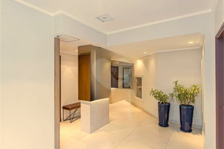 Apartamento à venda com 2 quartos em Parque Maria Domitila, São Paulo, SP