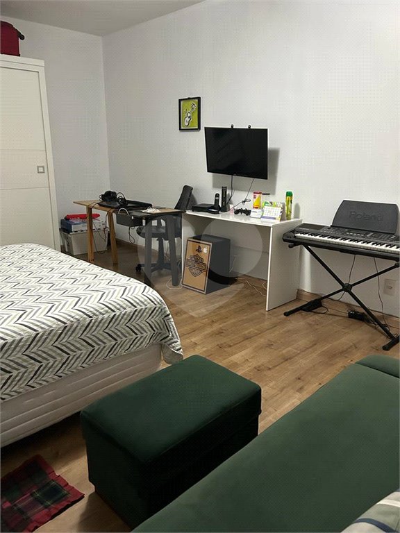 Casa à venda com 3 quartos, sendo 1 suíte,  em Vila Vitória, Mogi das Cruzes, SP
