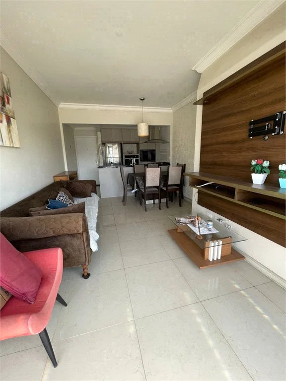 Apartamento à venda com 3 quartos, sendo 1 suíte, em Vila Andrade, São Paulo, SP