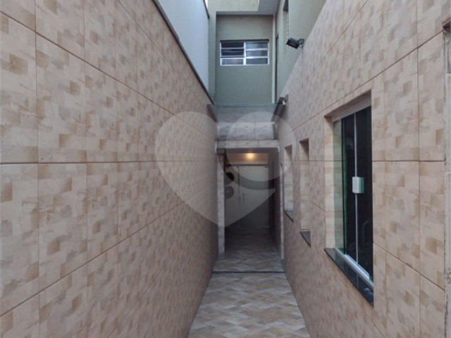Sobrado à venda com 3 quartos, sendo 1 suíte,  em Vila Medeiros, São Paulo, SP
