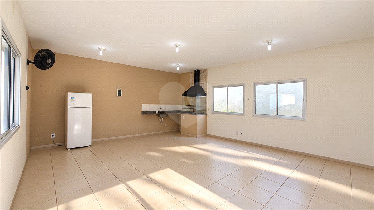 Apartamento à venda com 2 quartos em Jardim Simus, Sorocaba, SP