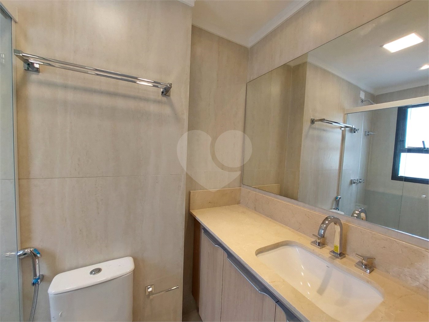 Apartamento para alugar com 4 quartos, sendo 1 suíte, em Vila Leopoldina, São Paulo, SP