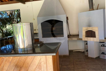 Sítio à venda com 4 quartos, sendo 3 suítes, em Aguas de Igaratá, Igaratá, SP