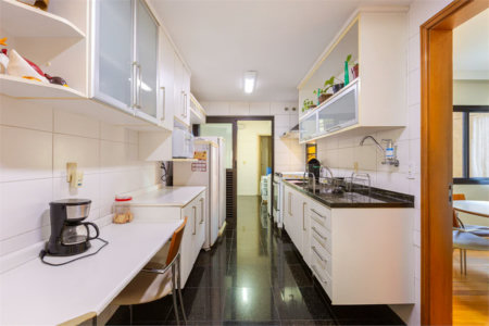 Apartamento à venda com 3 suítes em Alto da Lapa, São Paulo, SP