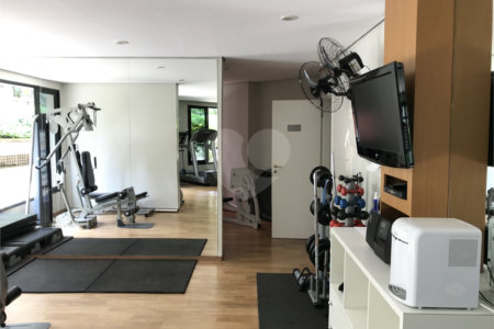 Apartamento à venda com 4 quartos, sendo 3 suítes,  em Itaim Bibi, São Paulo, SP