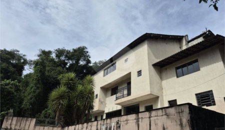 Casa à venda com 4 suítes no condomínio Associação Reserva das Hortênsias, Mairiporã - SP