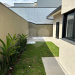 Casa à venda com 3 quartos, sendo 1 suíte, no condomínio Lagos D Icaraí, Salto - SP
