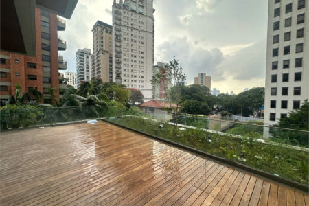 Apartamento à venda com 2 suítes em Jardim Europa, São Paulo, SP