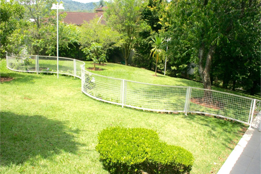 Casa à venda com 5 suítes no condomínio Suíça da Cantareira, Mairiporã - SP