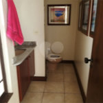 Casa à venda com 3 quartos, sendo 1 suíte, em Vila Gardênia, Atibaia, SP