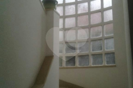 Casa de Vila à venda com 4 quartos, sendo 2 suítes,  em Planalto Paulista, São Paulo, SP