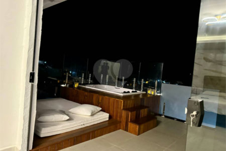 Casa à venda com 4 suítes em Alto de Búzios, Armação dos Búzios, RJ