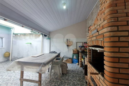 Casa à venda com 2 quartos, sendo 1 suíte,  em Aparecidinha, Sorocaba, SP