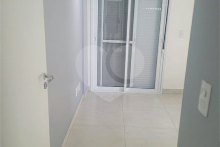 Apartamento à venda com 2 quartos, sendo 1 suíte, em Vila Teixeira, Salto, SP